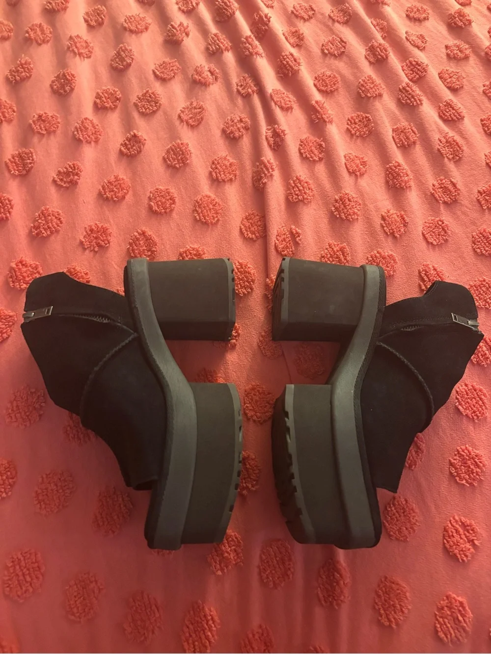 UGG New Heights 4